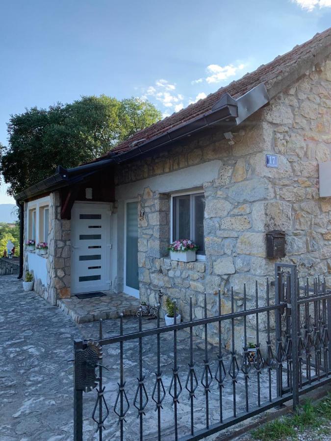 Kuca Za Iznajmljivanje Andrija Ljubuški Exterior foto